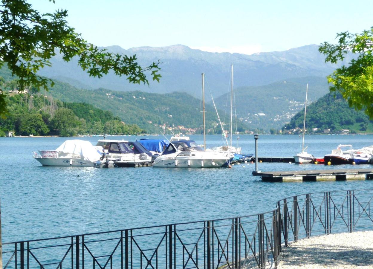 Ville Lago Lugano Porto Ceresio Eksteriør bilde
