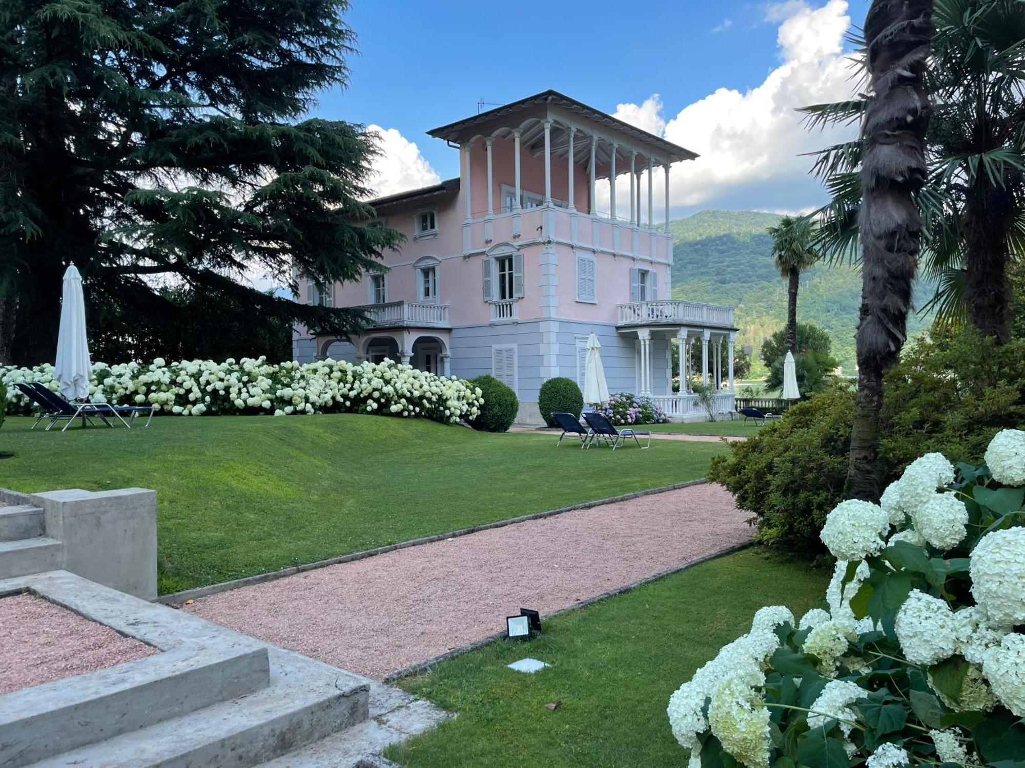 Ville Lago Lugano Porto Ceresio Eksteriør bilde